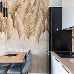 Tauron Arena Chic Studio * كراكوفيا